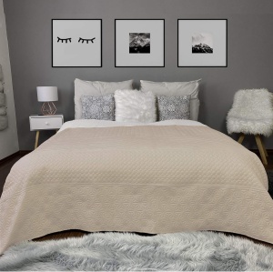 Cuvertura de pat sau canapea reversibila HOMELEVEL, 220 x 240 cm, matlasata, cu doua fete, poliester, Bej