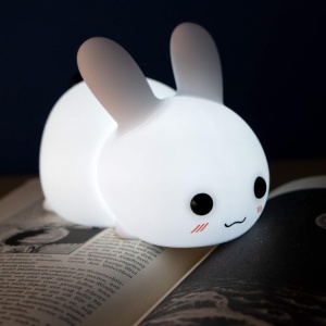 Lampa de veghe LED pentru copii Navaris, design iepuras, 15 x 9 x 10 cm, reincarcabila prin USB, cronometru, silicon BPA-free - Img 3