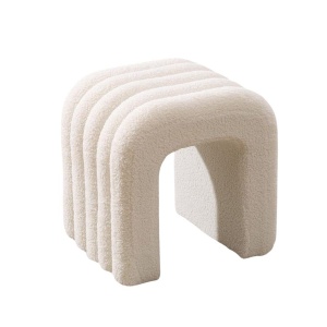 Taburet Boucle Navaris, 41x35x43cm, alb, design arcuit, ideal pentru living sau dormitor