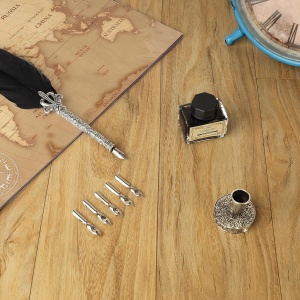 Set caligrafie Belle Vous, pana retro tip pana de gasca, design elegant, cerneala neagra 15 ml, 5 penite, suport si cutie cadou, Negru/Maro - Img 2