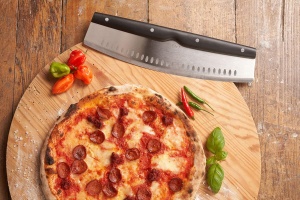 Cutit pentru pizza, Orient, 34 cm, din otel inoxidabil 3CR13, maner Ergo Grip, protectie lama, Negru - Img 4