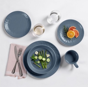 Set vesela din Ceramica Premium 16 piese, Navaris, pentru 4 persoane, design texturat, modern, compatibil cu masina de spalat si cuptor cu microunde, 2 tipuri de farfurii, boluri si cani, Albastru Fumuriu - Img 3