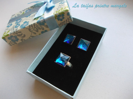 Strerling silver earrings and ajustable ring with square-shaped Swarovski Crystals Bermuda Blue - Img 4