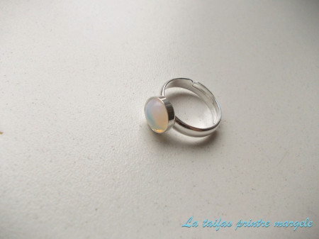 Sterling silver adjustable ring with round opalite 8 mm - Img 2