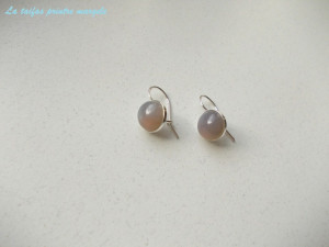 Sterling silver closed earwire earrings with round grey agate 10 mm