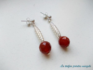 Faceted carnelian and filigree accessories earrings