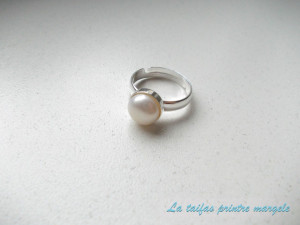 Sterling silver adjustable ring with cultured pearl 8 mm