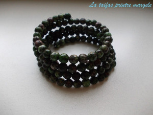Spiral bracelet of ruby-zoisite agate