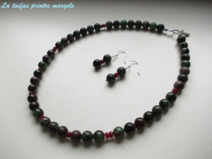 Ruby-zoisite and ruby agate earrings and necklace set