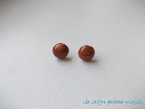 Sterling silver earstud earrings with brown goldstone 10 mm