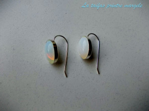 Cercei cu din argint cu opalit oval 14 mm