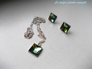 Set cercei, lănţişor şi pandantiv din argint cu Cristale Swarovski pătrat Sahara Crystal