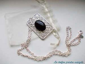 Colier medalion agat negru