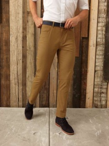 MEN'S PERFORMANCE CHINO JEANS - Img 2