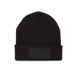 BEANIE WITH PATCH