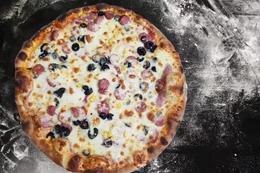 Pizza Taraneasca Ø40cm