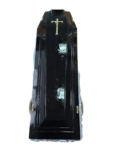 SICRIU MODEL 2 XL Lungime 210 x lăţime 80 x înălţime 60 cm LEMN BRAD, CAPITONAT SATIN, PERNUŢĂ, VOAL