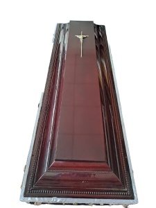 SICRIU 6 MODEL BOSTON Lungime 200 x lăţime 65 x înălţime 45 cm LEMN BRAD, CAPITONAT SATIN, PERNUŢĂ, VOAL