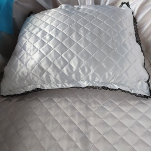 SICRIU 7 MODEL OCTOGONAL Lungime 200 x lăţime 65 x înălţime 55 cm LEMN BRAD, CAPITONAT SATIN, PERNUŢĂ, VOAL - Img 6