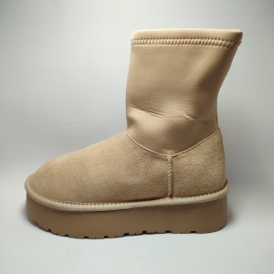 UGG DAMA 6
