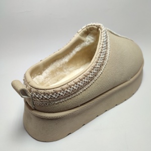 UGG SHORT ORIENTAL FEMEI 14 - Img 4