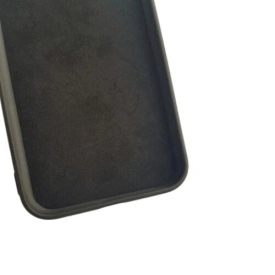 husa iphone 17 neagra catifea la interior si silicon planetphone