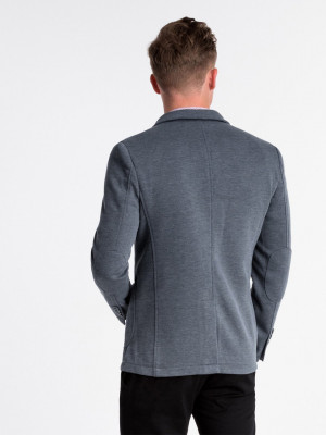 Перфектен мъжки блейзър за SMART CASUAL стайлинг. Два пришити джоба отстрани и дискретен джоб на гърдите. Съставен от 60% полиестер, 35% вискоза, 5% еластан и подплата 100% полиестер.