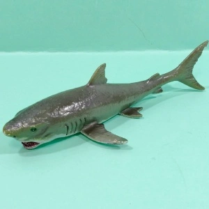 figurină rechin 26cm