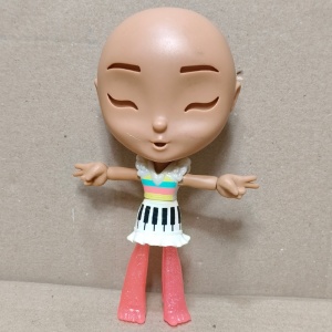 păpușă Lotta Looks 19cm