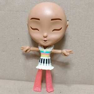 păpușă Lotta Looks 19cm