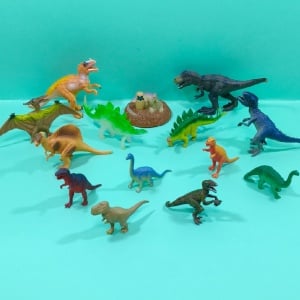 lot figurine dinozauri 10-17cm