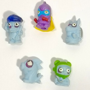 set figurine Zomlings Superzings