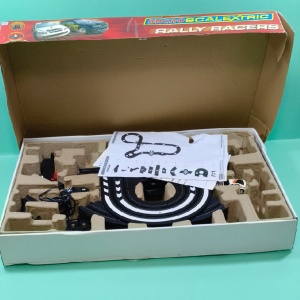 Micro Scalextric (lipsă 1 controler) - Img 2