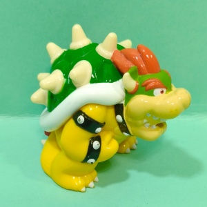 figurină Super Mario - Bowser 8cm