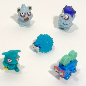 set figurine Zomlings Superzings