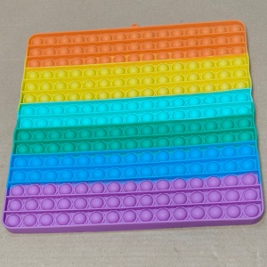 jucărie senzorială antistres Popit 30x30cm