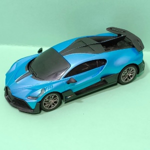 Bugatti Divo 20cm (lipsă telecomandă)
