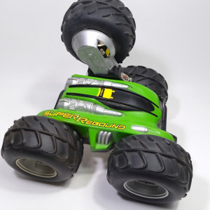 mașină Tyco Super Rebound (lipsă telecomandă) 26*24*11cm