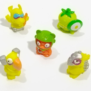 set figurine Zomlings Superzings
