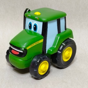 tractor John Deere 16cm