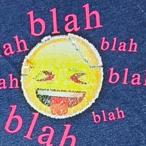 Tricou Emoji cu paiete 158/164cm - Img 2