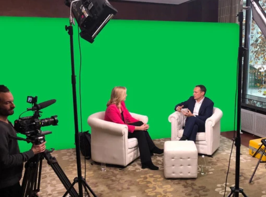 Recommendations for Choosing a Green Screen System