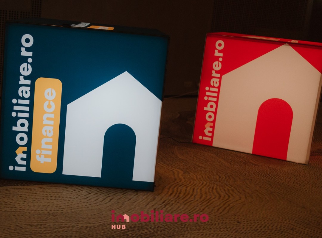 5 Outdoor Visual Solutions for Active Summer Brands: From Flags to Pop-Up Displays