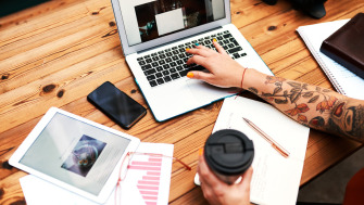 Generating Leads Through Blog Articles