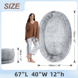pat gigant din blanita artificiala