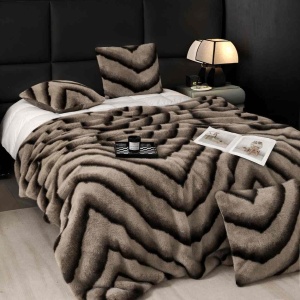 Луксозно одеяло Jo-Jo Home, тип кожа от Норка + 2 калъфки, 200x230 см, с цип, PBN-04 – продуктова снимка за продуктовата галерия