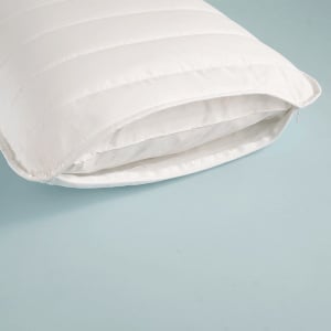 Капитонирана възглавница Othello Clara 50x70 см с 5% гъши пух и 95% пера – снимка 6