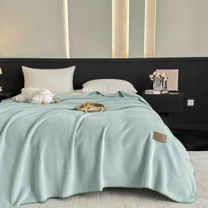 Одеяло JoJo Home с ефект на кашмир, 200x230 см, ментовозелено, с чанта, pcsh-08 - Img 2