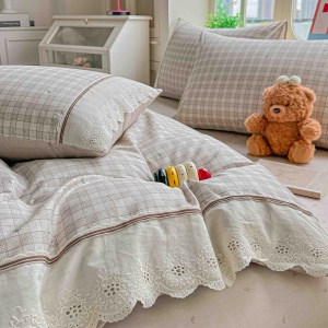 Спално бельо Ranforce 100% памук, крем на каре с дантела | JoJo Home – продуктова снимка в продуктов каталог