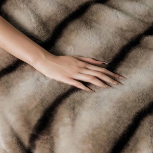 Луксозно одеяло Jo-Jo Home, тип кожа от Норка + 2 калъфки, 200x230 см, с цип, PBN-06 – продуктова снимка за представяне на модела